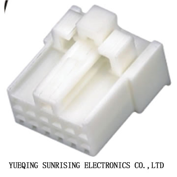 Automobile connector - metripack connector 028W