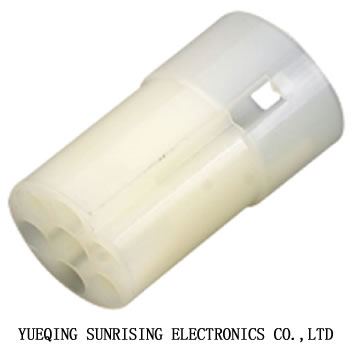 Automobile connector - plug 029N