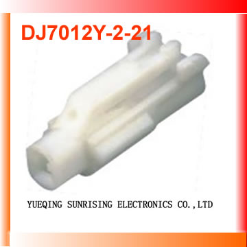 Automobile connector - 6180-1181