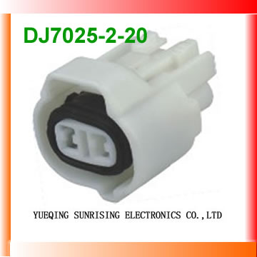 Automobile connector - 6189-0033