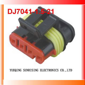 Automobile connector - Superseal 1.5 Series 282088-1