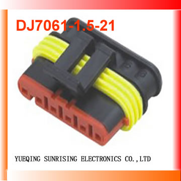 Automobile connector - Superseal 1.5 Series 282090-1